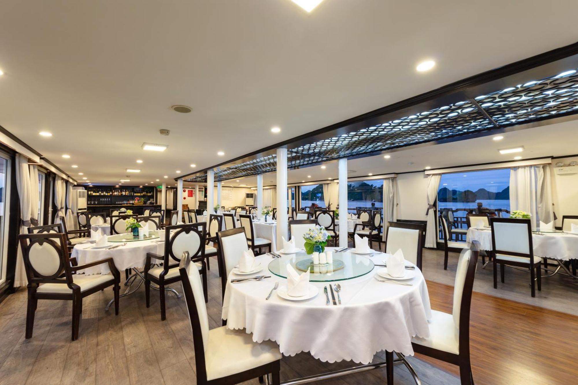 מלון Amanda Cruise On Ha Long Bay מראה חיצוני תמונה