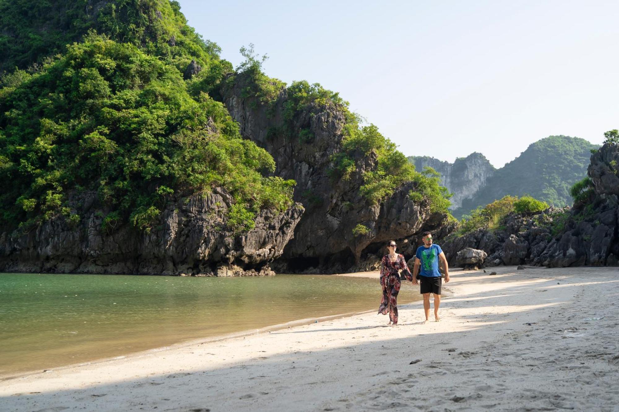 מלון Amanda Cruise On Ha Long Bay מראה חיצוני תמונה